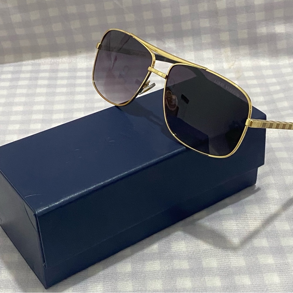 Louis Vuitton Metal Square Frame Sunglasses